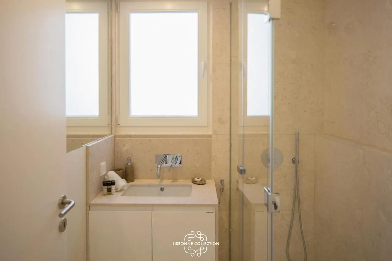 Central Apartment With Parking, Terrace And Swimming Pool 56 By Lisbonne Collection פורטוגל